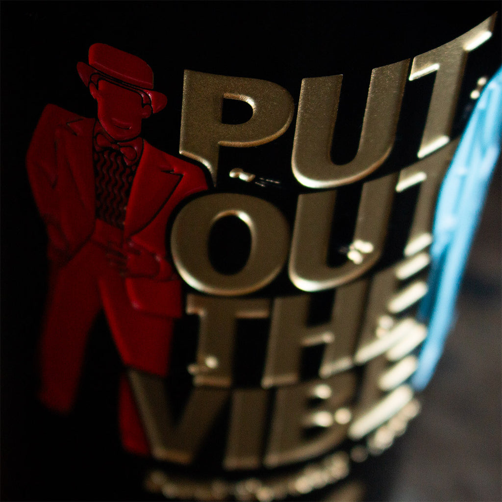 Dumb and Dumber Put Out the Vibe Etched Wine
